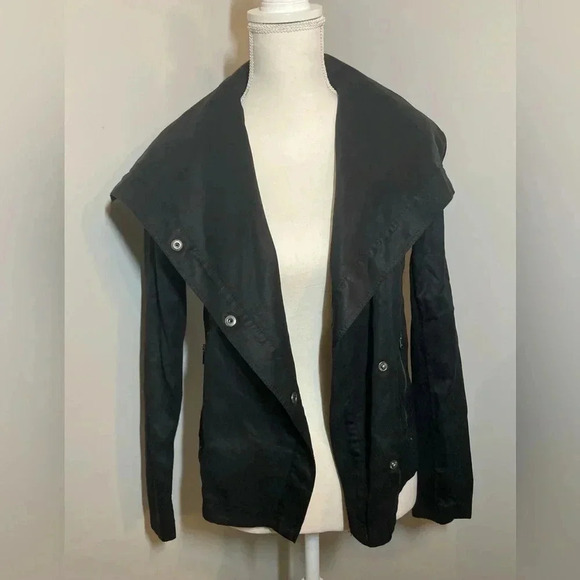 Armani Exchange Coat Black Asymmetrical Jacket Women’s Size Small MSRP $299 - Picture 3 of 10